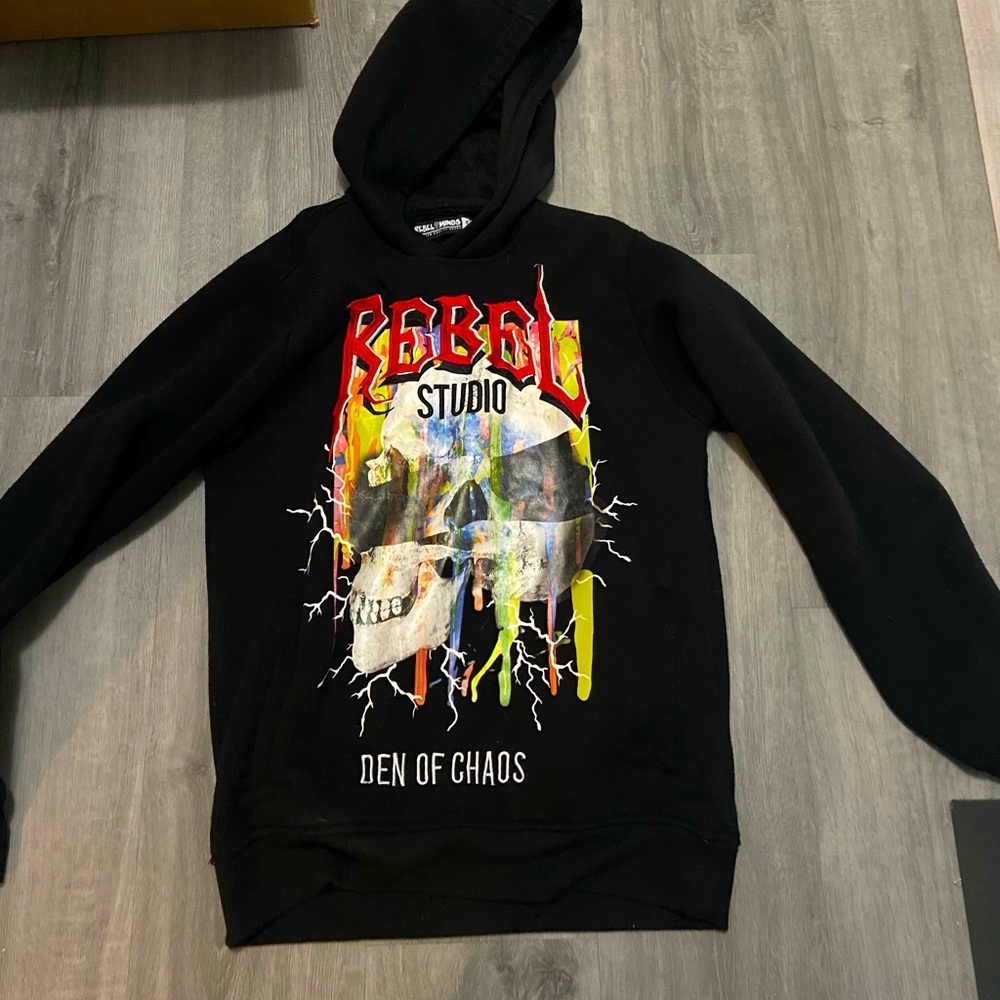 Rebel minds hoodie